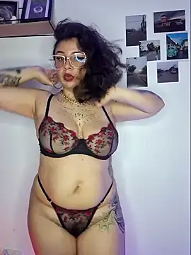 Aria Bennett21 online show from 01/02/25, 06:07