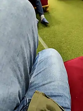 Snapshot of biharihotlund chatting on 02/26/25, 08:04 biharihotlund online show from 02/26/25, 08:04