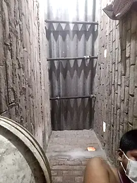 Snapshot of biharihotlund chatting on 10/27/25, 07:34 biharihotlund online show from 10/27/25, 07:34