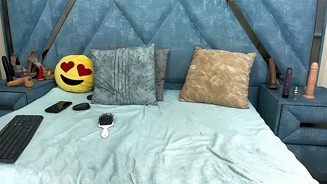 Aura love69 online show from 04/05/26, 06:32