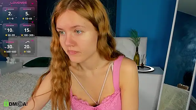 Eva  Lewis online show from 11/26/25, 01:06