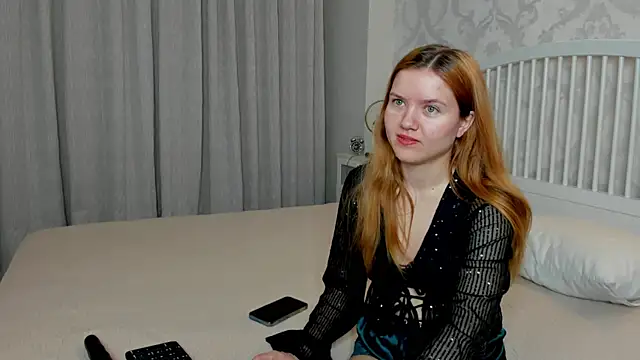 Snapshot of Eva__Lewis chatting on 05/02/26, 03:44 Eva Lewis online show from 05/02/26, 03:44