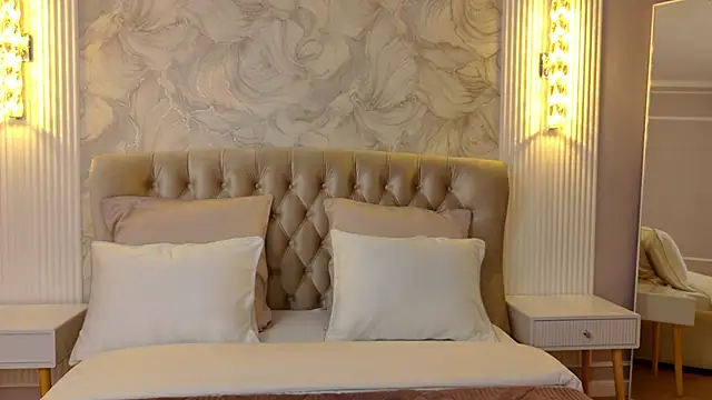 DeniseReese online show from 02/27/25, 01:38