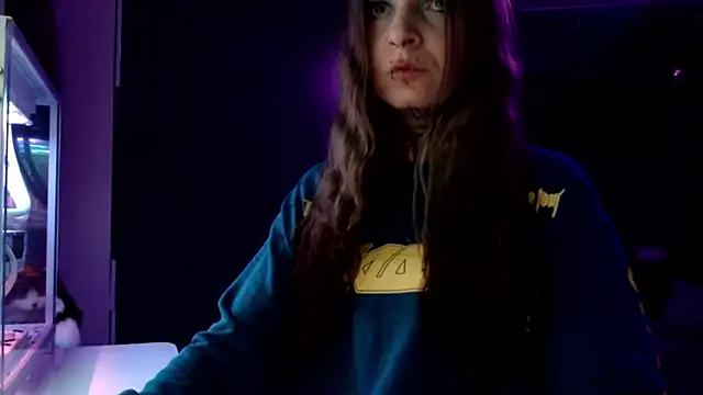 Snapshot of InesGold chatting on 01/28/25, 03:25 InesGold online show from 01/28/25, 03:25