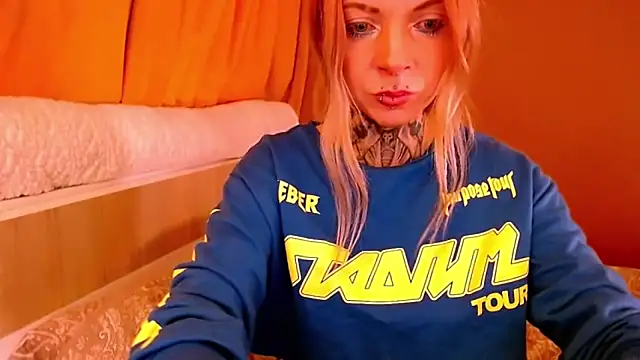 InesGold online show from 02/10/26, 07:34