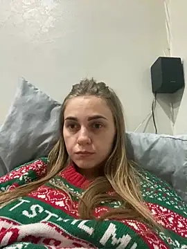 Snapshot of GraceTorrez chatting on 01/03/25, 06:57 GraceTorrez online show from 01/03/25, 06:57