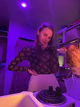 Snapshot of GraceTorrez chatting on 01/15/25, 02:35 GraceTorrez online show from 01/15/25, 02:35