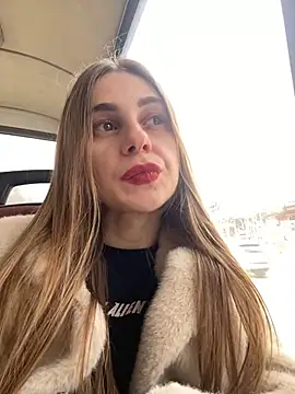 Snapshot of GraceTorrez chatting on 02/15/25, 09:05 GraceTorrez online show from 02/15/25, 09:05