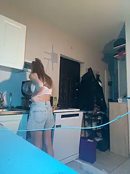 Snapshot of GraceTorrez chatting on 02/20/25, 10:59 GraceTorrez online show from 02/20/25, 10:59