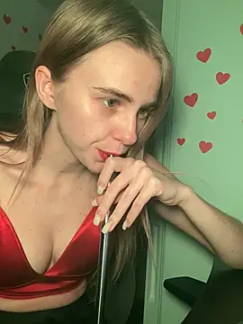 Snapshot of GraceTorrez chatting on 02/20/25, 03:08 GraceTorrez online show from 02/20/25, 03:08