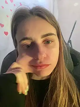 Snapshot of GraceTorrez chatting on 02/21/25, 01:44 GraceTorrez online show from 02/21/25, 01:44