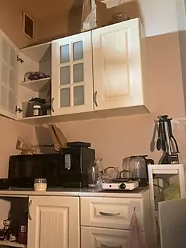 Snapshot of GraceTorrez chatting on 03/11/25, 12:17 GraceTorrez online show from 03/11/25, 12:17