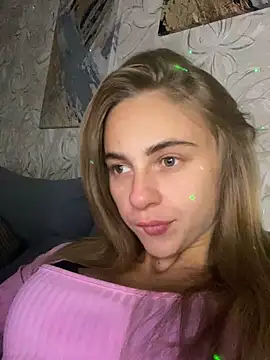 Snapshot of GraceTorrez chatting on 09/11/25, 05:46 GraceTorrez online show from 09/11/25, 05:46