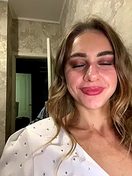 Snapshot of GraceTorrez chatting on 09/20/25, 04:24 GraceTorrez online show from 09/20/25, 04:24