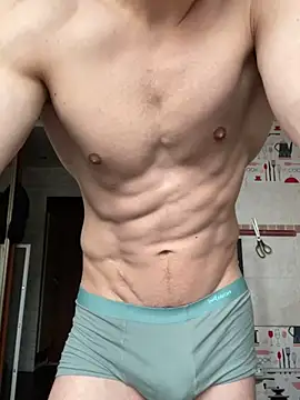 Bruno Banani online show from 12/10/24, 11:43