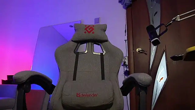 Bruno Banani online show from 09/16/25, 12:39