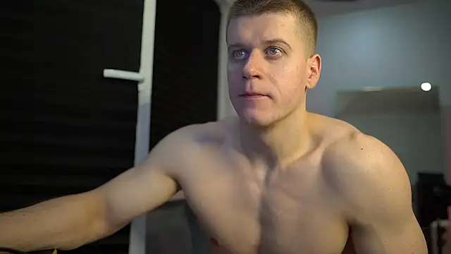 Bruno Banani online show from 10/09/25, 07:23