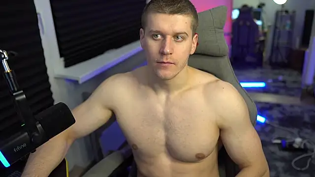 Bruno Banani online show from 10/19/25, 08:42