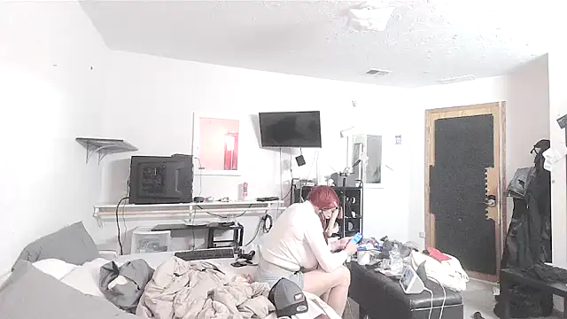 Snapshot of sissytrapdolly24 chatting on 01/16/25, 12:20 sissytrapdolly24 online show from 01/16/25, 12:20