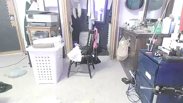 Snapshot of sissytrapdolly24 chatting on 03/06/25, 11:53 sissytrapdolly24 online show from 03/06/25, 11:53