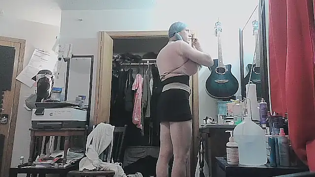 Snapshot of sissytrapdolly24 chatting on 10/12/25, 06:07 sissytrapdolly24 online show from 10/12/25, 06:07