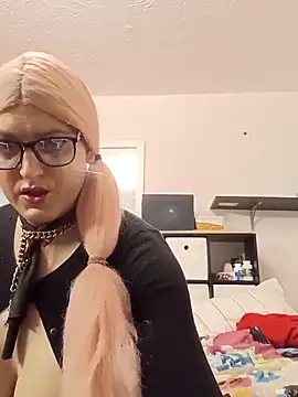 sissytrapdolly24 online show from 04/17/26, 03:31