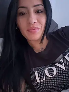 Snapshot of Sara_luna_ chatting on 12/11/24, 05:48 Sara luna  online show from 12/11/24, 05:48