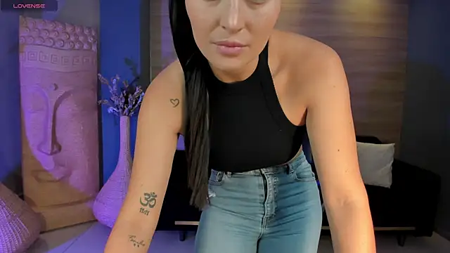 Snapshot of AbbyDalton chatting on 09/10/25, 11:54 AbbyDalton online show from 09/10/25, 11:54