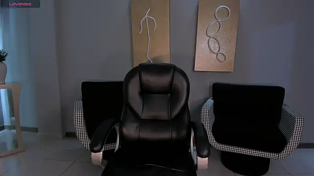 Snapshot of AbbyDalton chatting on 09/22/25, 04:42 AbbyDalton online show from 09/22/25, 04:42