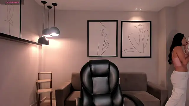 Snapshot of AbbyDalton chatting on 11/10/25, 06:18 AbbyDalton online show from 11/10/25, 06:18