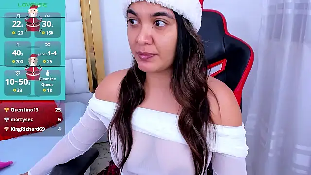 Snapshot of MadelineJackson chatting on 12/21/24, 08:07 MadelineJackson online show from 12/21/24, 08:07