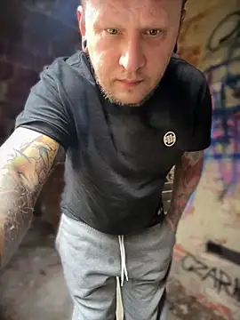 PierreNaked89 online show from 11/09/25, 11:08