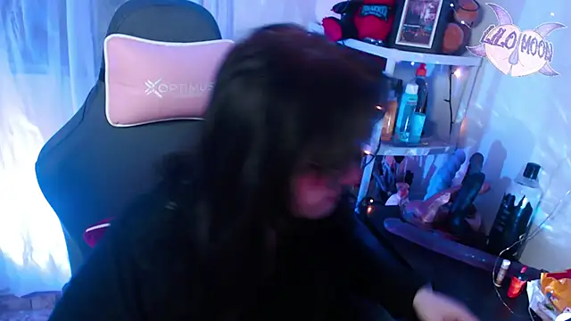 Snapshot of LiloMoon69 chatting on 01/31/25, 03:41 LiloMoon69 online show from 01/31/25, 03:41