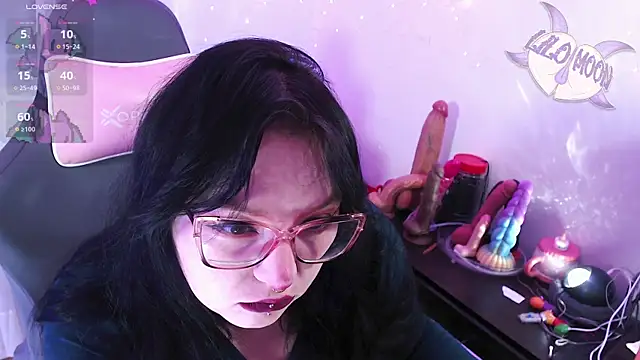 LiloMoon69 online show from 05/02/26, 03:22