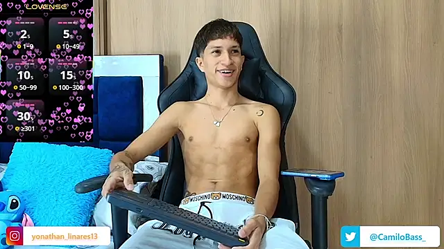  CamiloBass online show from 11/23/25, 01:05