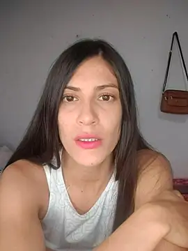 aleja 2024 online show from 03/14/25, 10:16