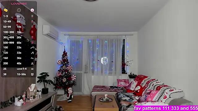 GabrielaLove  online show from 12/18/25, 08:48