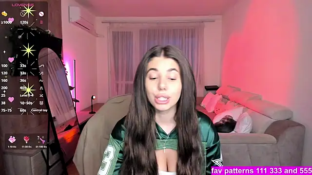 Snapshot of GabrielaLove_ chatting on 07/14/26, 02:05 GabrielaLove online show from 07/14/26, 02:05