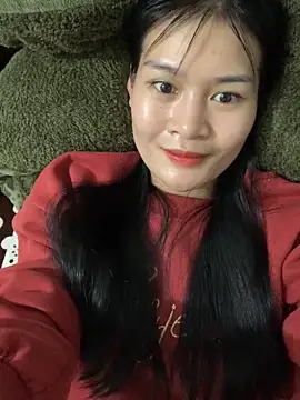 Snapshot of Zeni_fer chatting on 01/25/25, 03:40 Zeni fer online show from 01/25/25, 03:40