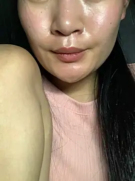 Snapshot of Zeni_fer chatting on 03/06/25, 04:07 Zeni fer online show from 03/06/25, 04:07