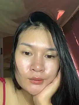 Snapshot of Zeni_fer chatting on 11/13/25, 01:37 Zeni fer online show from 11/13/25, 01:37