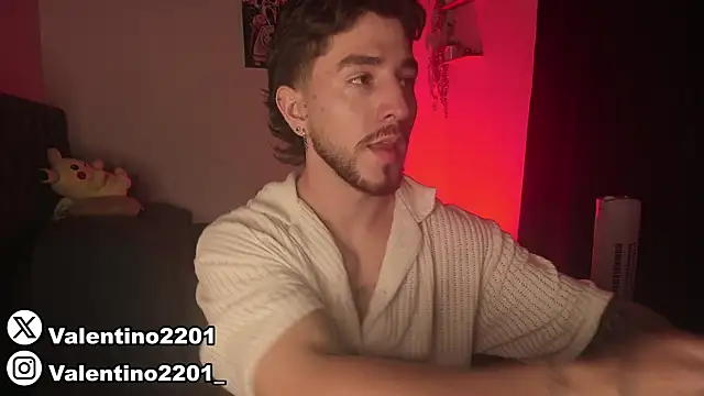 Snapshot of Valentino_Xander chatting on 03/11/25, 01:59 Valentino Xander online show from 03/11/25, 01:59