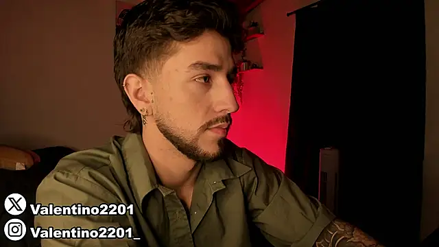 Snapshot of Valentino_Xander chatting on 03/12/25, 01:36 Valentino Xander online show from 03/12/25, 01:36