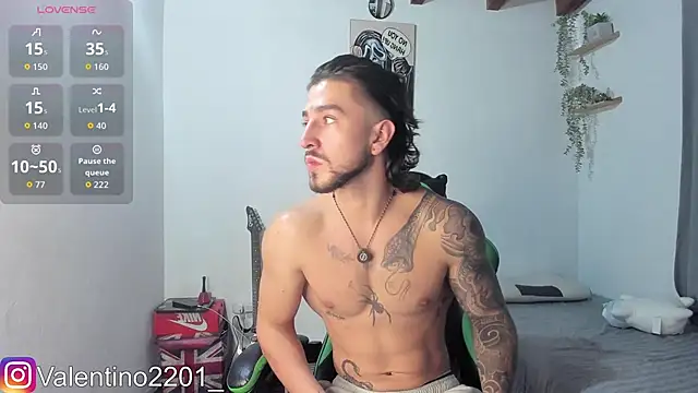 Valentino Xander online show from 12/20/25, 01:34