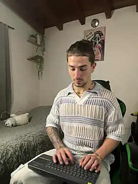 Valentino Xander online show from 02/02/26, 03:27