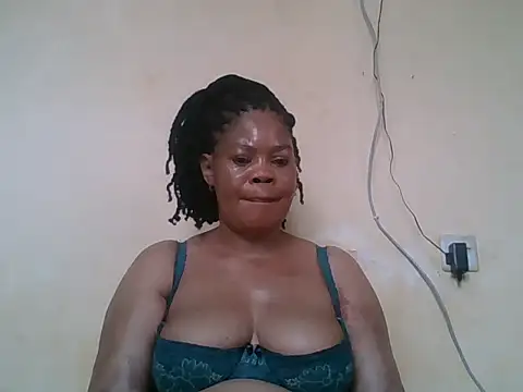 ANALQUEEN4 online show from 04/09/26, 06:30