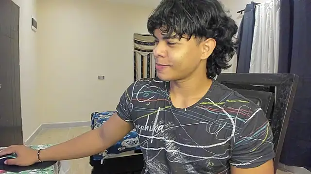 Snapshot of johan_beley_ chatting on 01/24/25, 10:41 johan beley online show from 01/24/25, 10:41