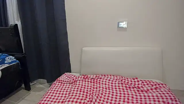 Snapshot of johan_beley_ chatting on 02/03/25, 04:04 johan beley online show from 02/03/25, 04:04