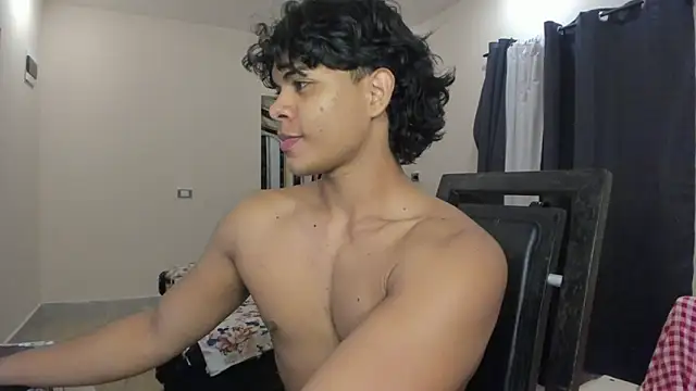 Snapshot of johan_beley_ chatting on 02/20/25, 02:18 johan beley online show from 02/20/25, 02:18