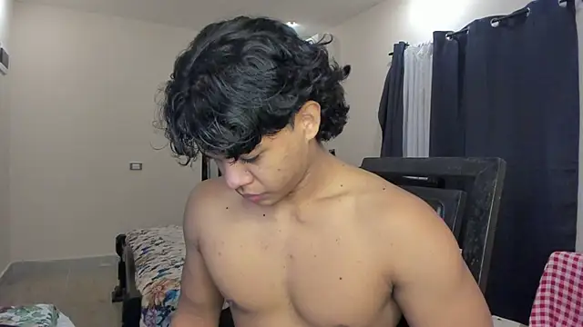 Snapshot of johan_beley_ chatting on 02/20/25, 02:02 johan beley online show from 02/20/25, 02:02